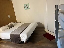 Brit Hotel Essentiel Pau Lescar