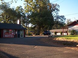 Shasta Dam Motel