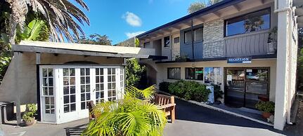 Waterfalls Estate - Motel & Campground