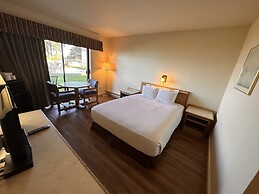 Astoria Crest Motel