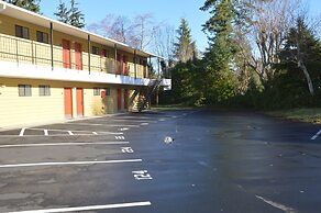 Astoria Crest Motel
