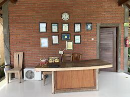 Bagiya Suites & Villas