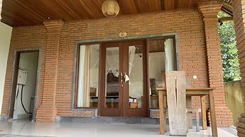 Bagiya Suites & Villas