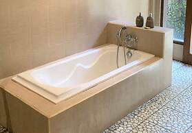 Bagiya Suites & Villas