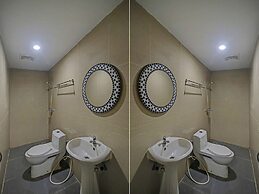 OYO 2574 Z Suites Hotel