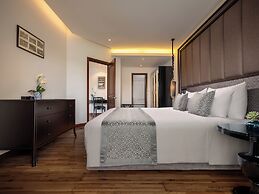 Elegant Suites Westlake