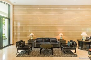 Elegant Suites Westlake