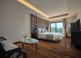 Elegant Suites Westlake
