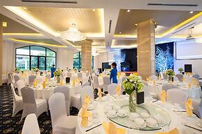 Elegant Suites Westlake