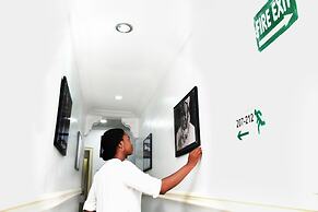 Western Dreams Hotel