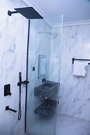 Western Dreams Hotel