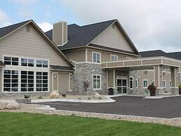 GrandStay Hotel & Suites