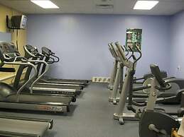 GrandStay Hotel & Suites