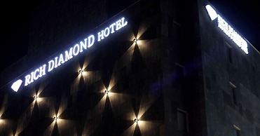 Rich Diamond Hotel