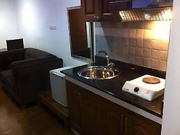 Giulius Boracay Italian Resort