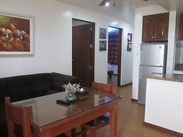 Giulius Boracay Italian Resort