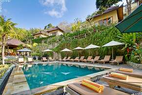 Lembongan Cliff Villas