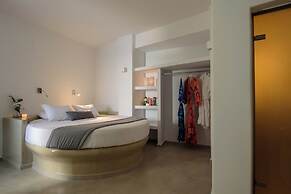 Pegasus Suites & Spa