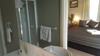 Daylesford Central Motor Inn