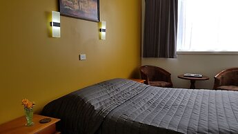 Daylesford Central Motor Inn