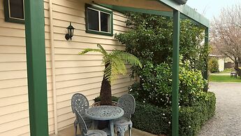 Daylesford Central Motor Inn