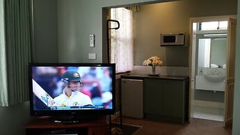 Daylesford Central Motor Inn