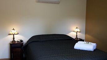 Daylesford Central Motor Inn