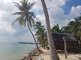 First Villa Beach Resort