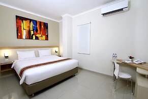 Laxston Hotel by Front One