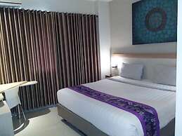 Laxston Hotel by Front One