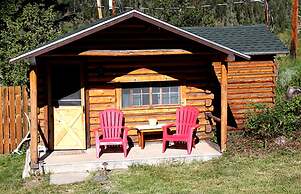 Creekside Lodge at Yellowstone