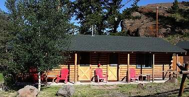 Creekside Lodge at Yellowstone