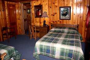 Creekside Lodge at Yellowstone