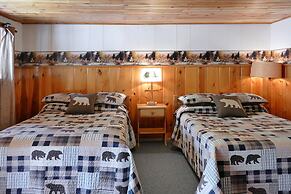 Creekside Lodge at Yellowstone