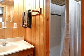 Creekside Lodge at Yellowstone