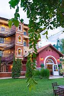San Pareni Hotel