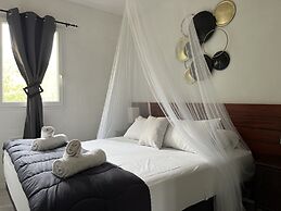 Mont Bouquet Lodge
