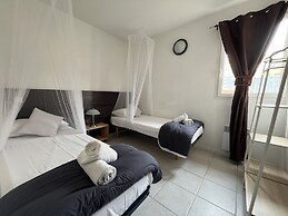 Mont Bouquet Lodge