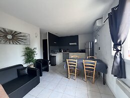 Mont Bouquet Lodge