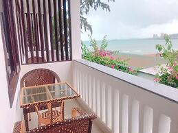 GM Doc Let Beach Resort & Spa