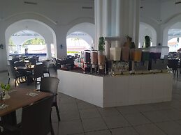 Sierra Mar All Inclusive at Tesoro