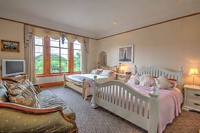 Glasdair Bed & Breakfast