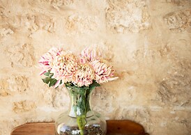 Anchorage Seafront Hotel