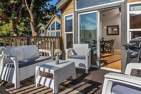 Flying Flags RV Resort & Campground