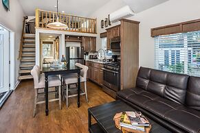 Flying Flags RV Resort & Campground