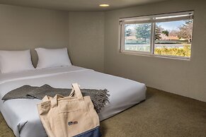 Flying Flags RV Resort & Campground