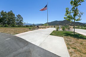 Flying Flags RV Resort & Campground