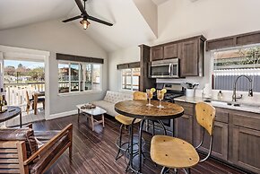 Flying Flags RV Resort & Campground