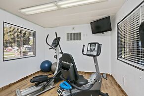 Flying Flags RV Resort & Campground