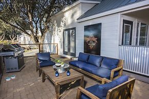 Flying Flags RV Resort & Campground